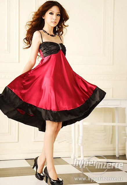 2935024-satenove-koktejlove-saty-s-l-1.jpg